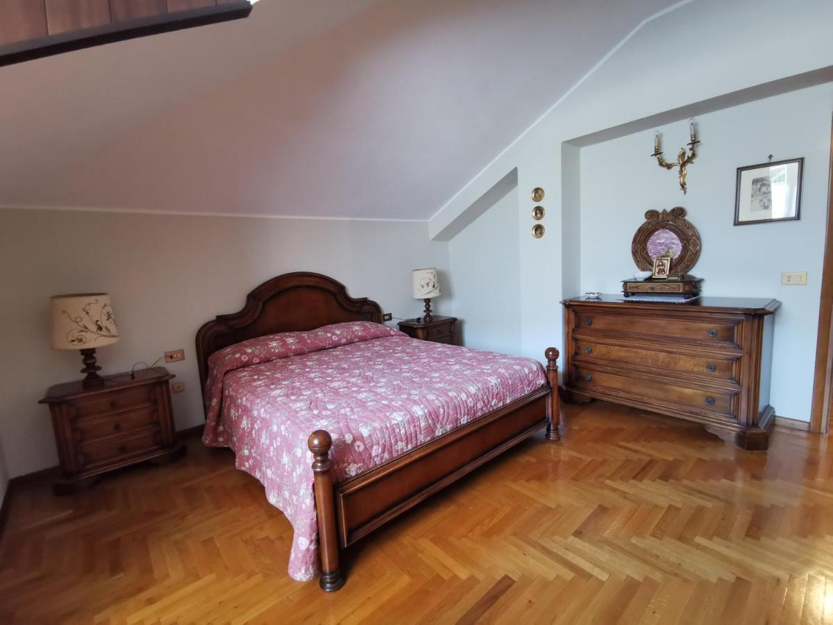 Casa Vacanze - Residenza Elvezia Tirano Esterno foto