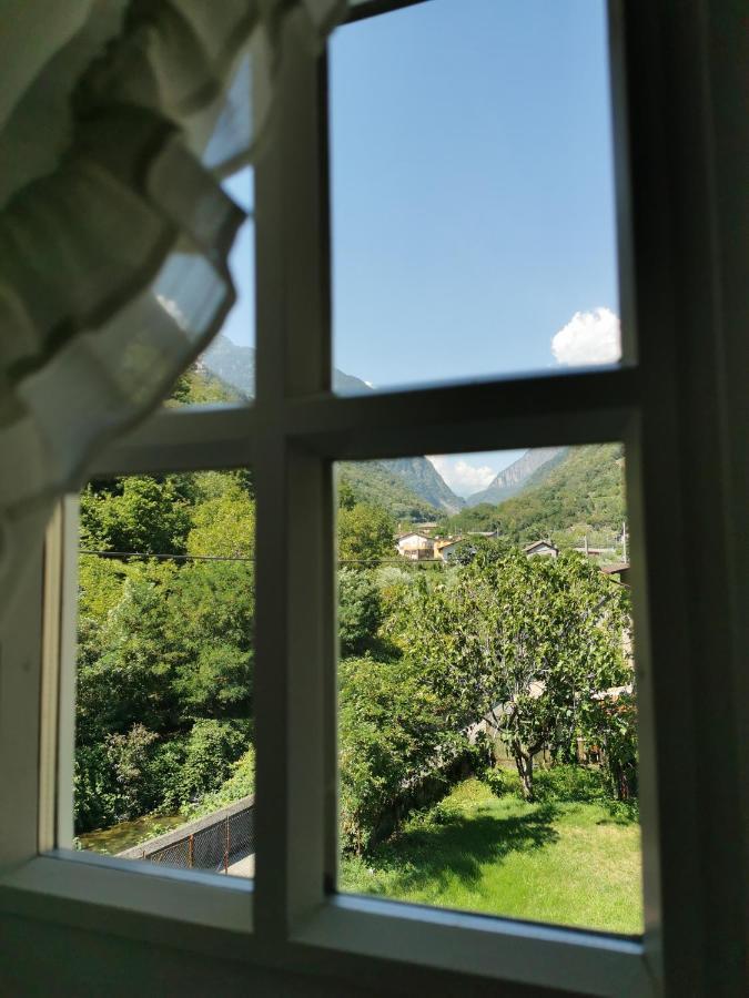 Casa Vacanze - Residenza Elvezia Tirano Esterno foto