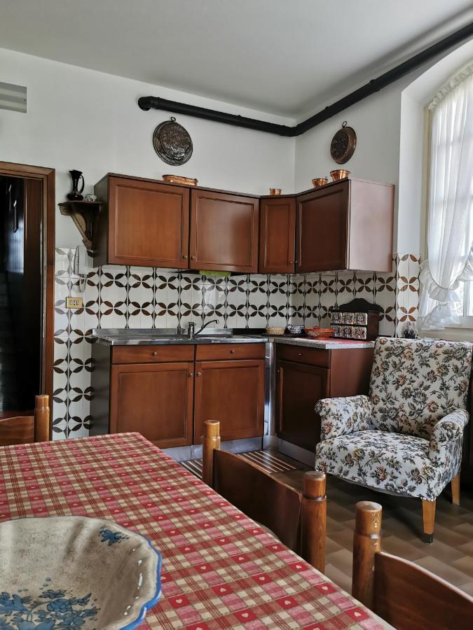 Casa Vacanze - Residenza Elvezia Tirano Esterno foto
