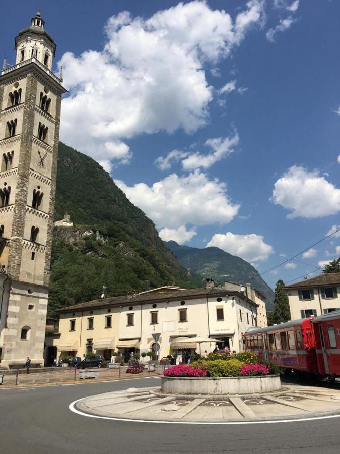 Casa Vacanze - Residenza Elvezia Tirano Esterno foto