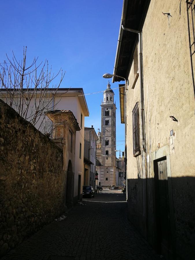 Casa Vacanze - Residenza Elvezia Tirano Esterno foto