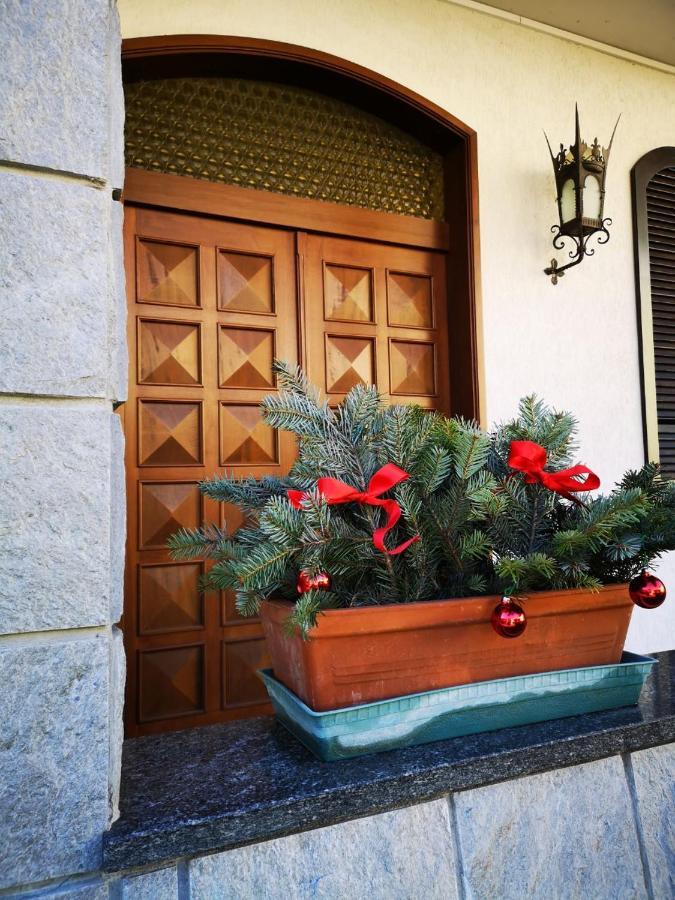 Casa Vacanze - Residenza Elvezia Tirano Esterno foto